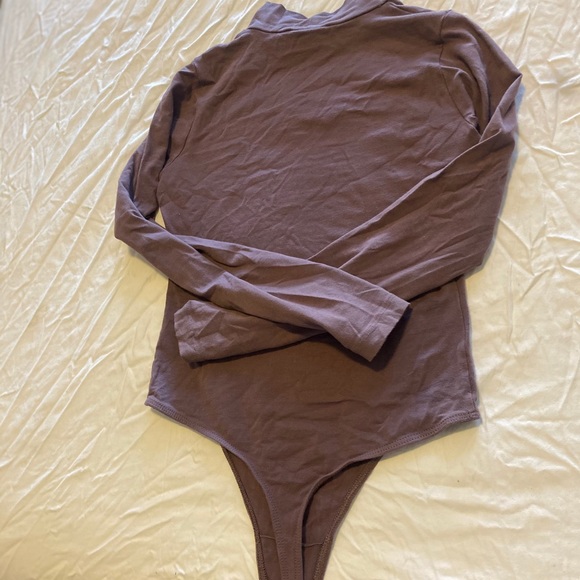 MARATHON EGGPLANT BODYSUIT - Picture 9 of 11